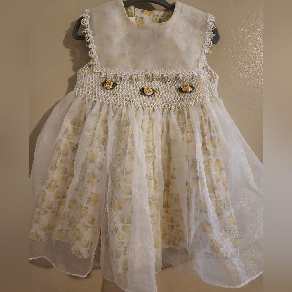 Vintage Bonnie Jean White and Yellow Rose Dress